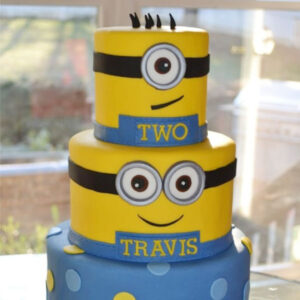 Minion Cake